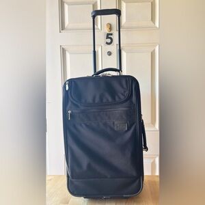 Sharper Image Travel Tote Luggage (Pre-owned)